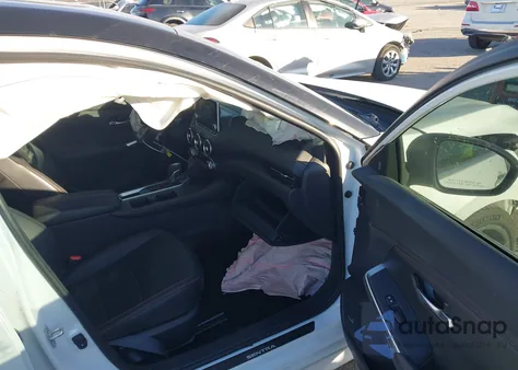 2023 Nissan Sentra Sr Xtronic Cvt z USA, uszkodzony, nr VIN 3N1AB8DV1PY254922